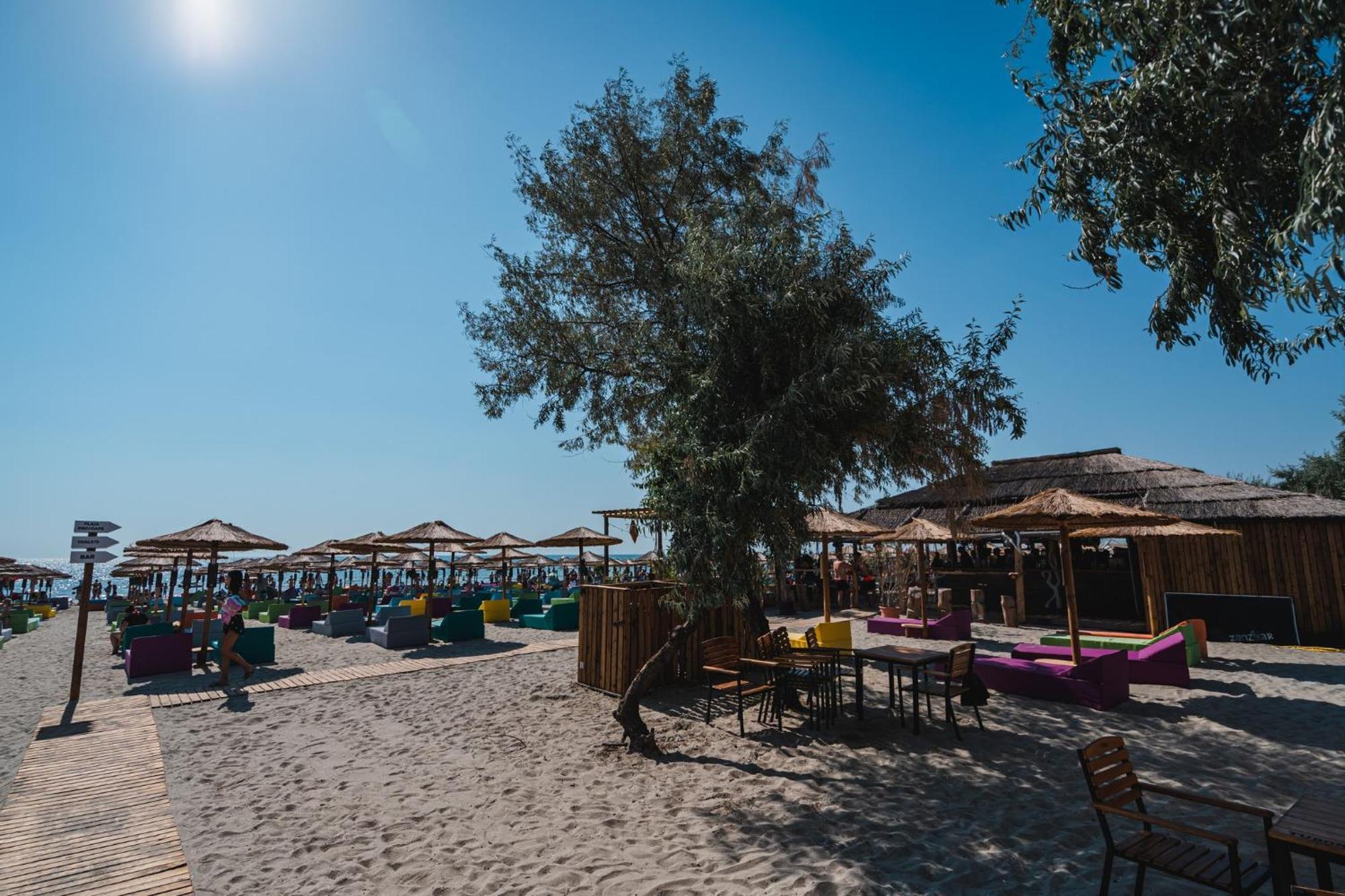 Purple Onyx - Pool & Spa Beach Resort Năvodari Exterior foto